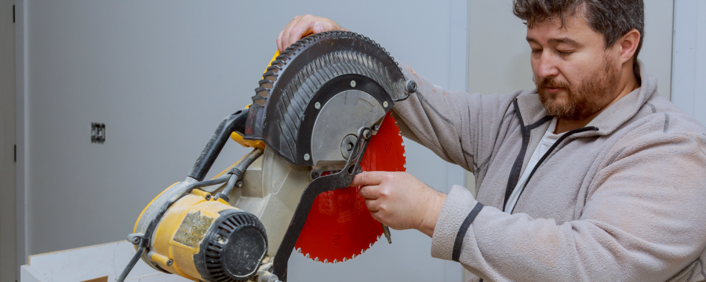 Insured carpenters in Alaska with a table saw 

