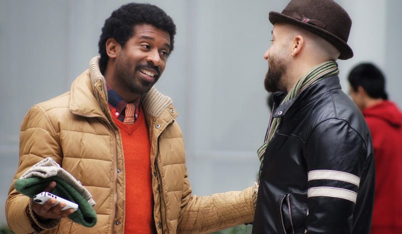 Find a small business mentor who you enjoying talking to, like these two entrepreneurs having a conversation.